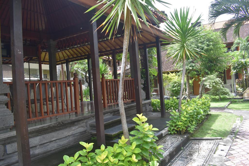 Bendesa Accommodation Kuta Lombok Extérieur photo